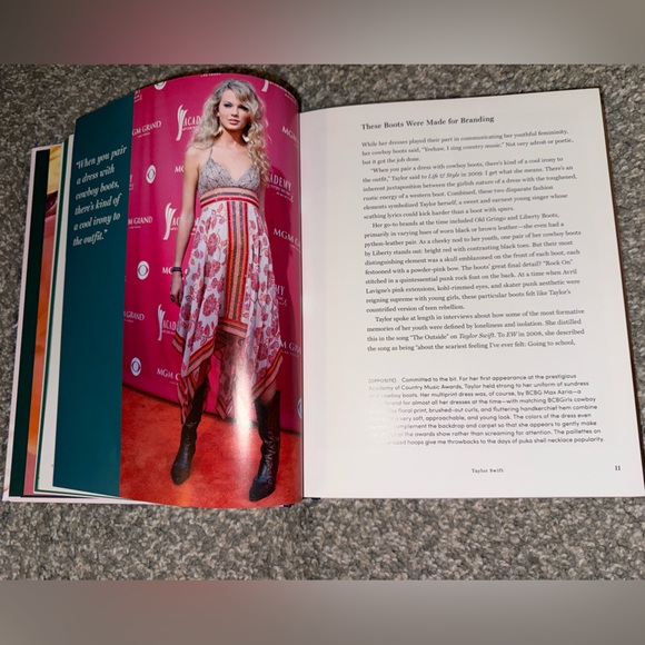 Taylor Swift Style: Fashion Through the Eras - Picture 15 of 15